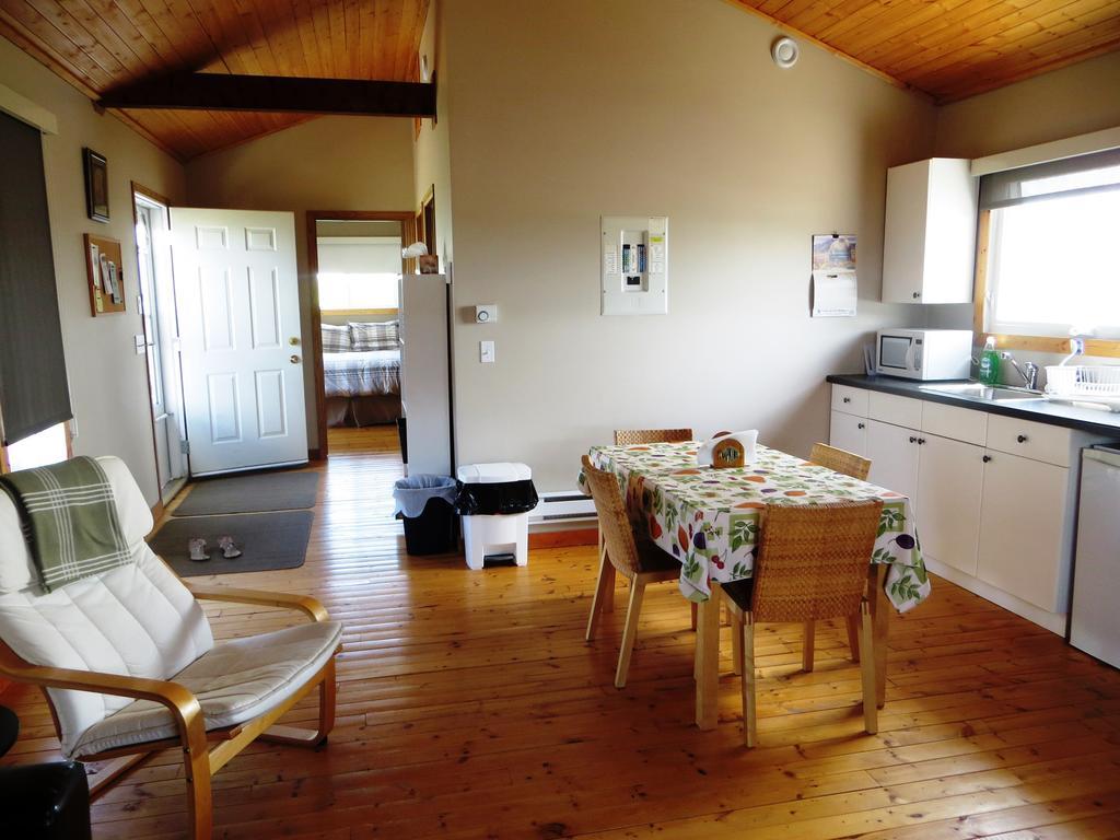Foxlake Retreat Hanna 외부 사진