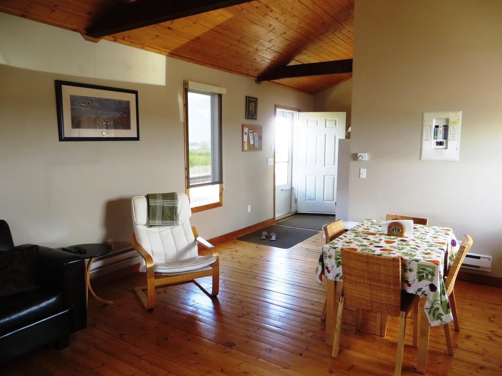 Foxlake Retreat Hanna 객실 사진